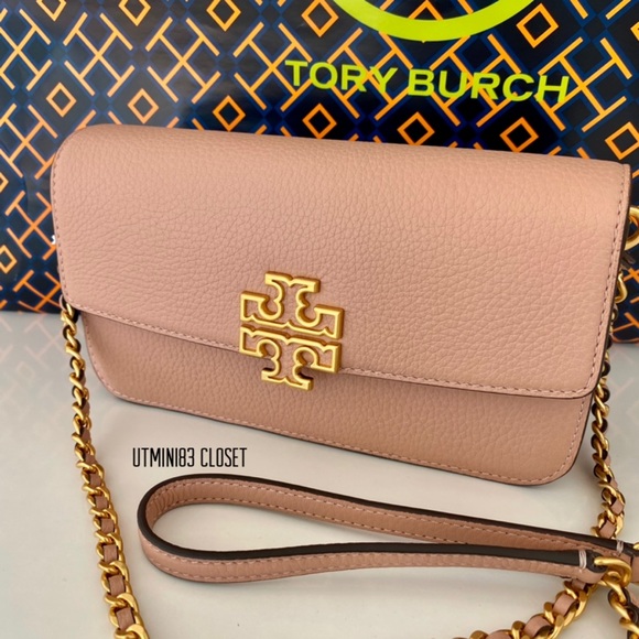 🎊SOLD🌸NEW🌸Tory Burch Britten chain wallet with wristbands for carry/crossbody - Picture 4 of 15